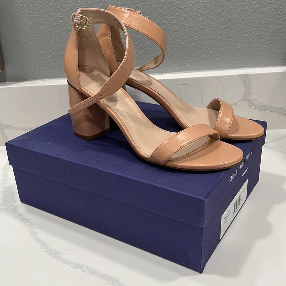 NWT Stuart Weitzman Partly Nude Nappa size 10